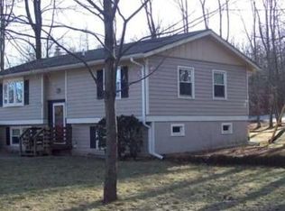 6 Bainbridge St, Leominster, MA 01453