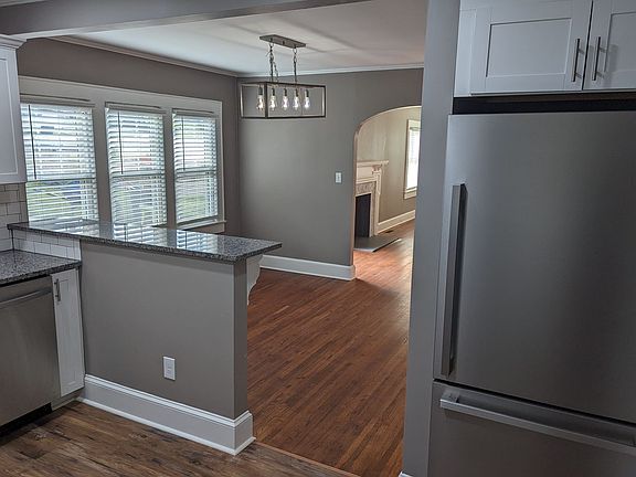 5th image of 113 Green Dr