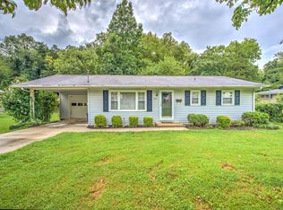 402 Delta St, Clinton, TN 37716