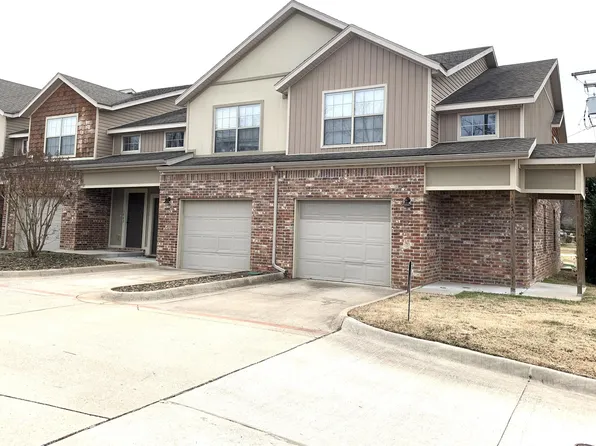 1071 W Malibu St #1, Fayetteville, AR 72703