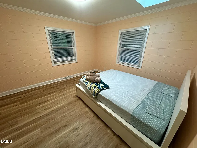 1305 Lynn Rd — Photo 11