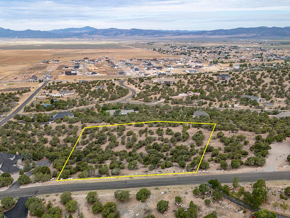 1st image of 1870 S Hill Crest Dr
