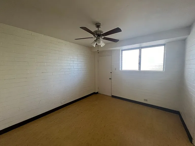 215 Paoakalani Ave — Photo 3