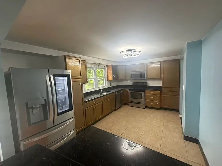 6733 Kinne Rd — Photo 10