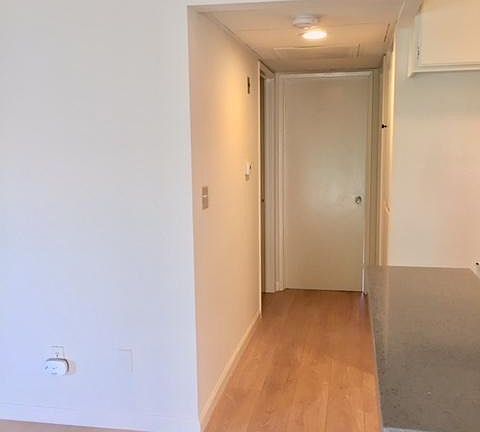5th image of 700 E Harvard St APT 105