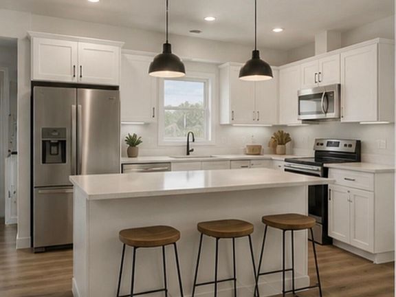 2nd image of 5717 N 37th STREET