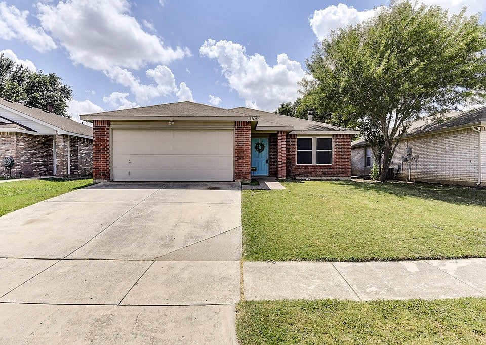 1st image of 8762 Fox Meadow Way