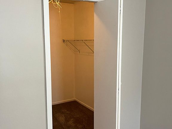 4th image of 9738 Hadley Dr #1