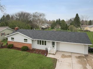1306 3rd St, Kewaunee, WI 54216