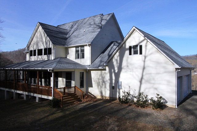 1st image of 250 Upper Reach Dr