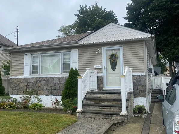 137-22 242nd Street, Rosedale, NY 11422