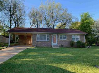 451 2nd St, Henderson, TN 38340