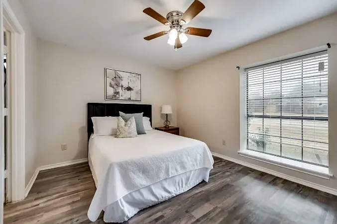 4106 San Mateo Dr — Photo 15