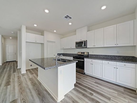 Lansing Kitchen