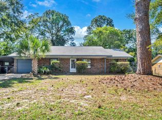 302 Ohio Pl NE, Fort Walton Beach, FL 32548