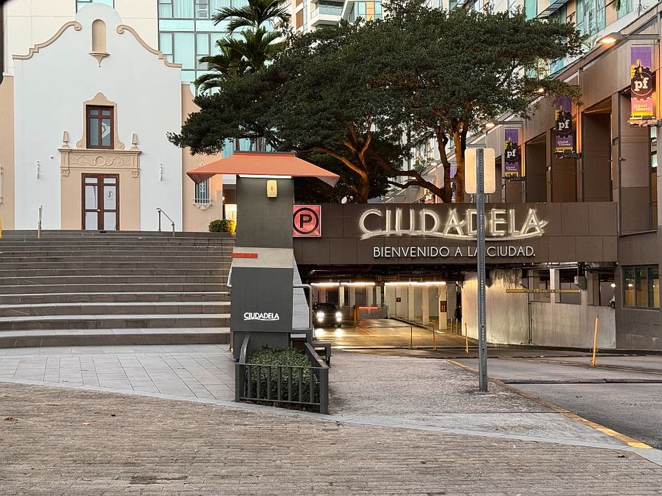 1st image of Ciudadela De Santurce Torre 500 Piso #4
