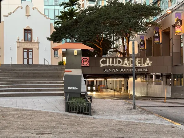 Ciudadela De Santurce Torre 500 Piso #4, San Juan, PR 00909
