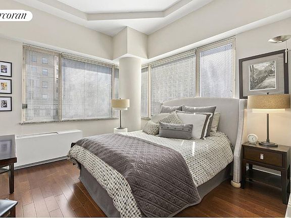 4th image of 350 W 50th St APT 6K
