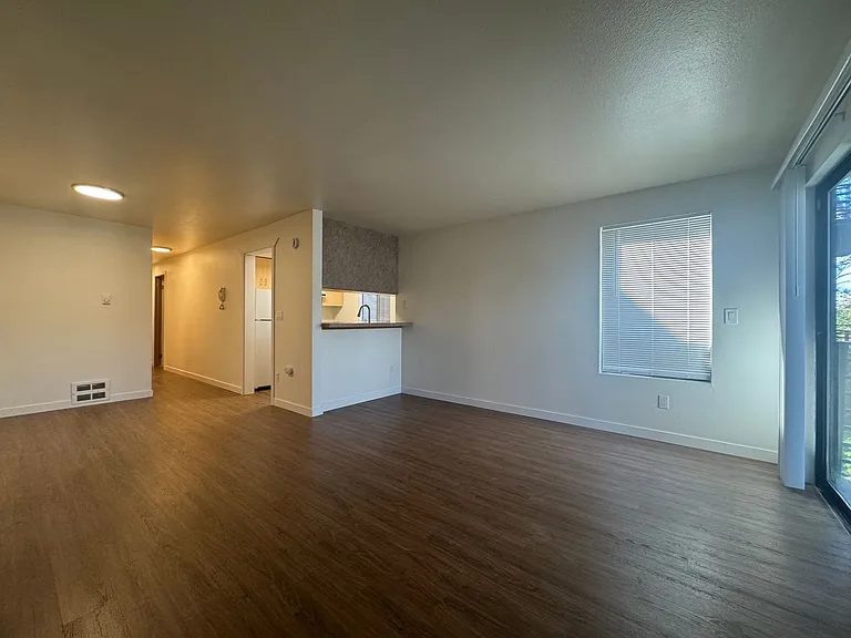 Garden Terrace Apartments — Photo 10