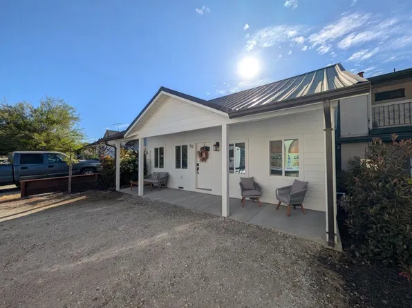 30 E 5th St, Tres Pinos, CA 95075