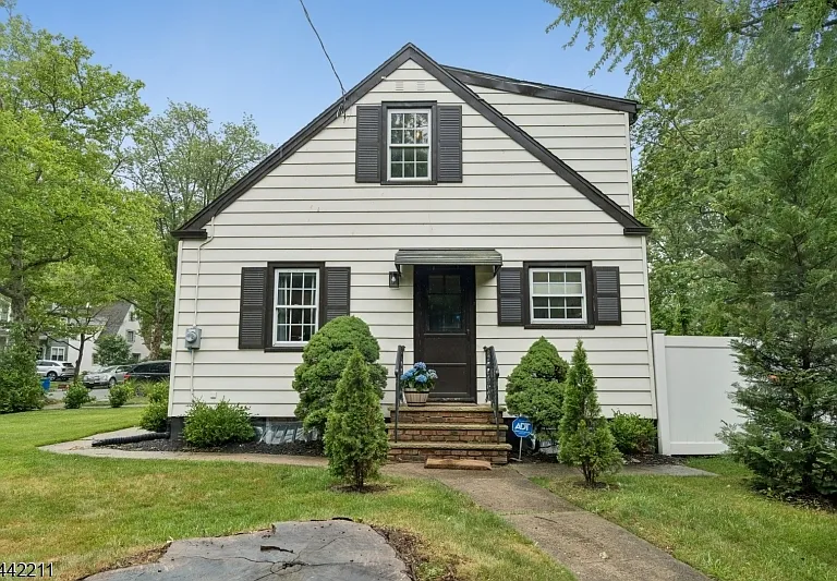 24 Iris Rd — Photo 33