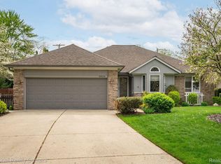 18834 Kappa Dr, Clinton Township, MI