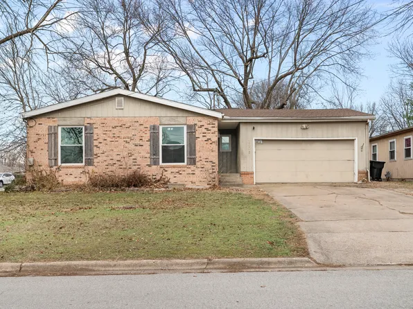 1005 E Mcclernon Street, Springfield, MO 65803