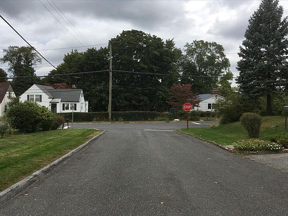 5th image of 21 Jackson Pl