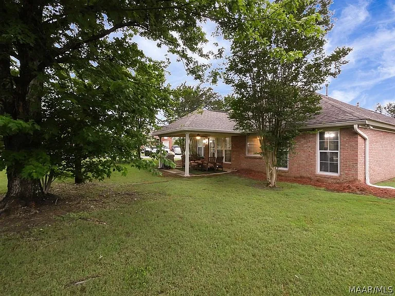 9691 Greythorne Way — Photo 17