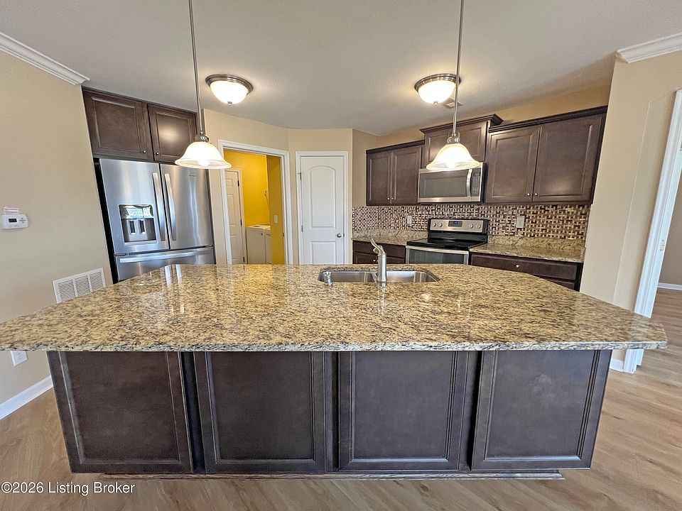 1st image of 2619 Paragon Mill Dr