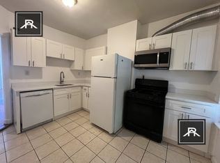 846 Huntington Ave #3, Boston, MA 02115