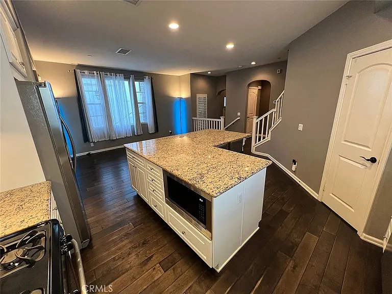 1752 Grand Ave #2 — Photo 18