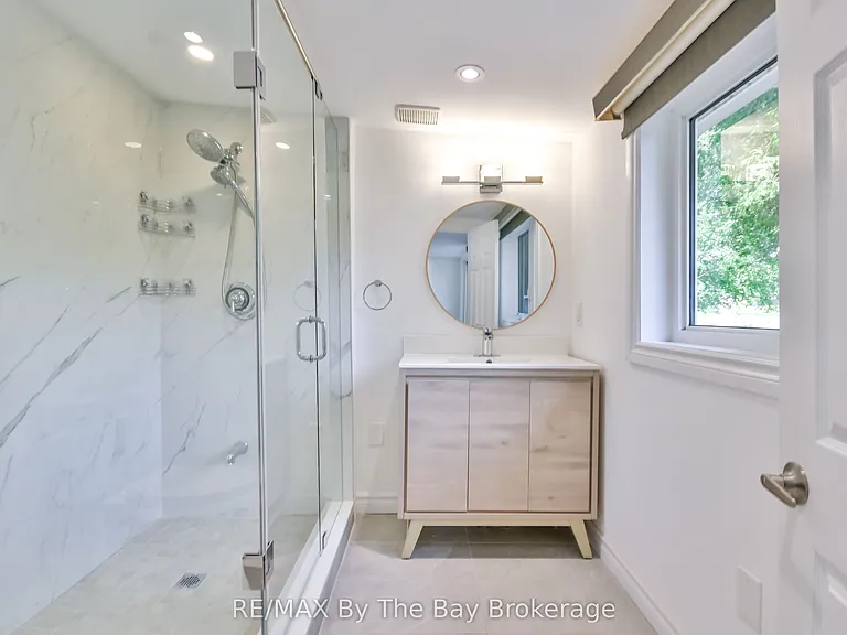 578 Oxbow Park Dr — Photo 25