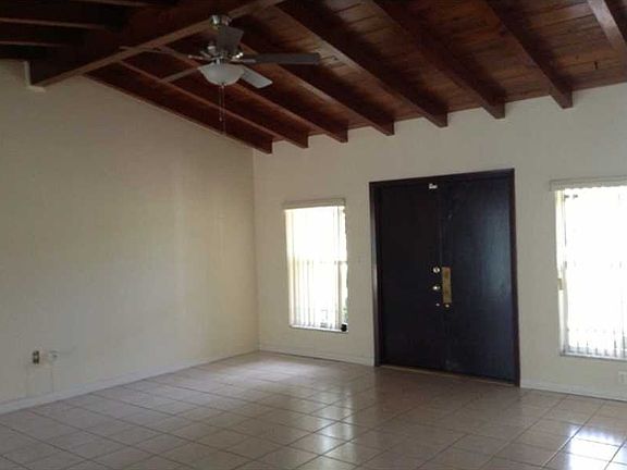 4th image of 15200 SW 87th Ct