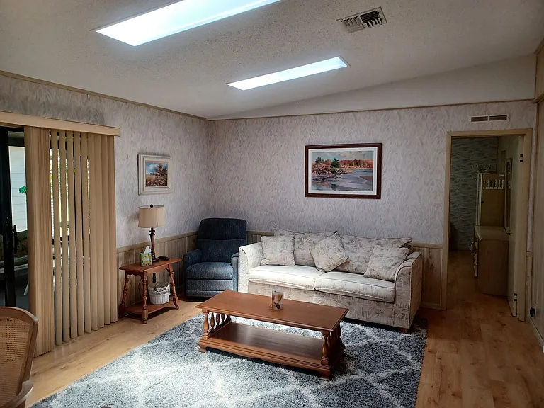 16209 Asheboro Ct — Photo 8