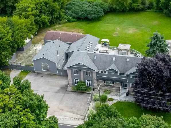 1923 10th Line, Innisfil, ON L9S 3P5