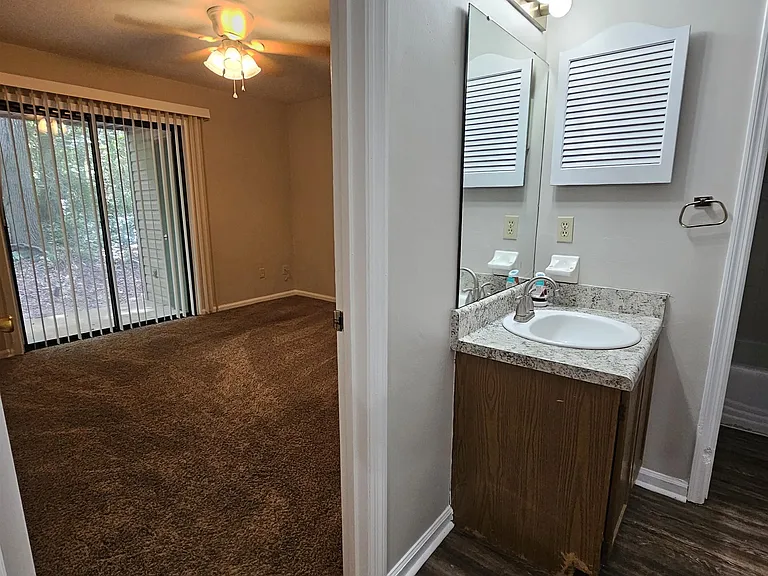 1647 Kay Ave #B — Photo 14