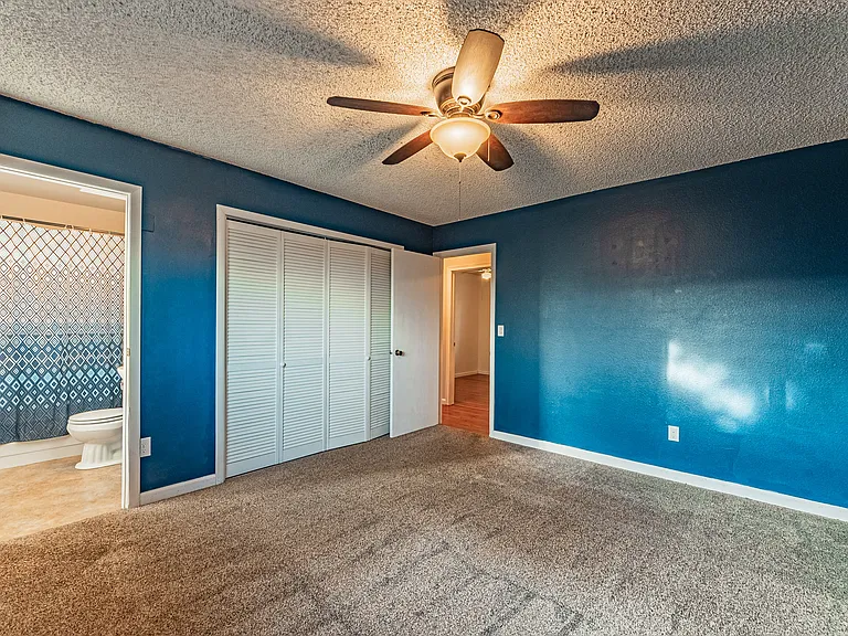 1143 Stanton St — Photo 15