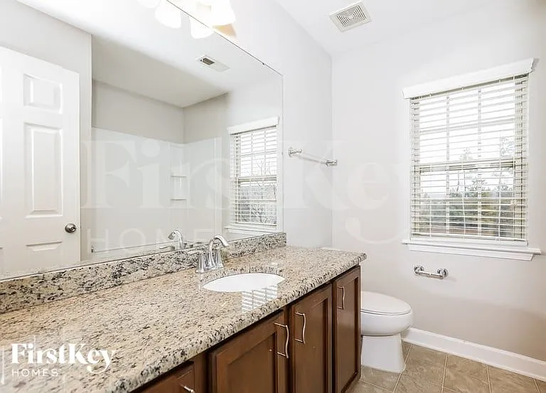 63 Sugarfield Ln — Photo 17
