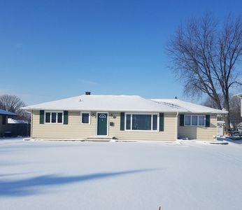 813 Magnolia Dr, Joliet, IL, 60435