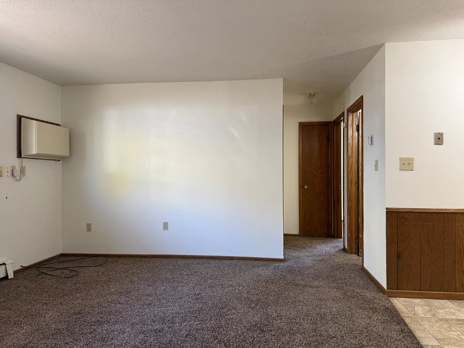 2 bed, 1.0 bath, $795 — Photo 4