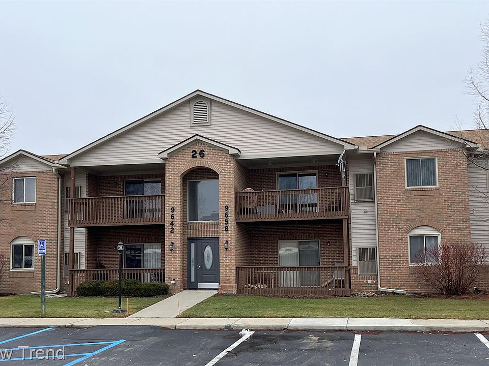 1st image of 9648 Sawgrass Ct