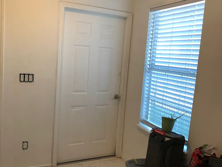 4707 Winnetka St — Photo 14