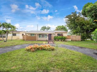 2441 Montego Dr, Miramar, FL 33023