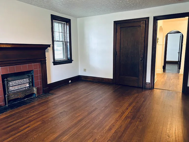 79 Frances Ave #100 — Photo 5