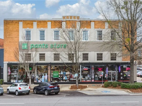 2223 University Blvd #4, Tuscaloosa, AL 35401