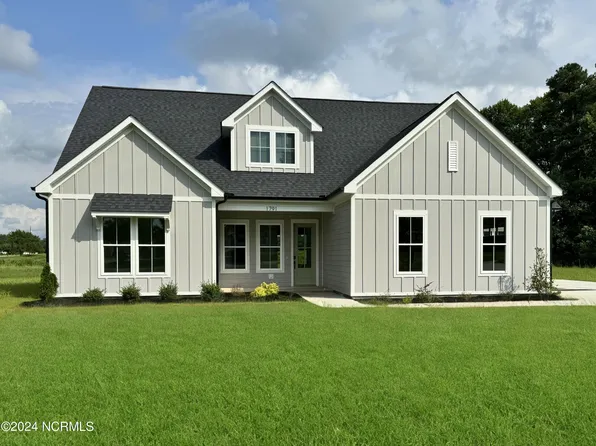 1791 Black Jack Grimesland Road, Grimesland, NC 27837