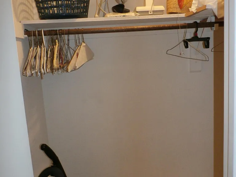 1720 Los Lagos Dr #B — Photo 16