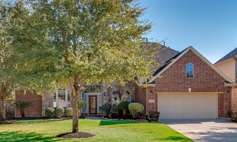 1st image of 12130 Pinelands Park Ln