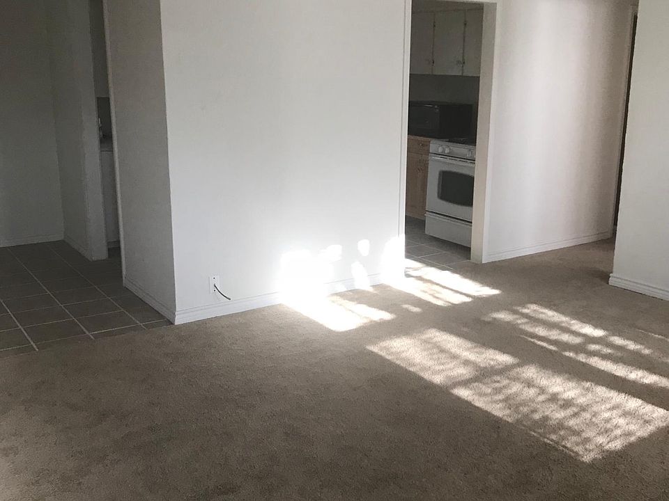 2nd image of 105 Carolyn Ln
